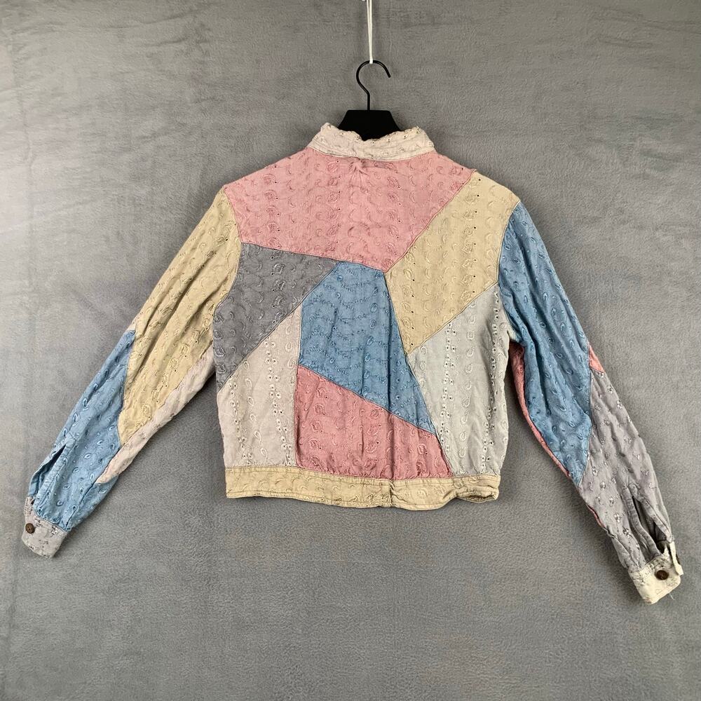 Sacred Threads Pastel Patchwork Eyelet Button Fro… - image 2